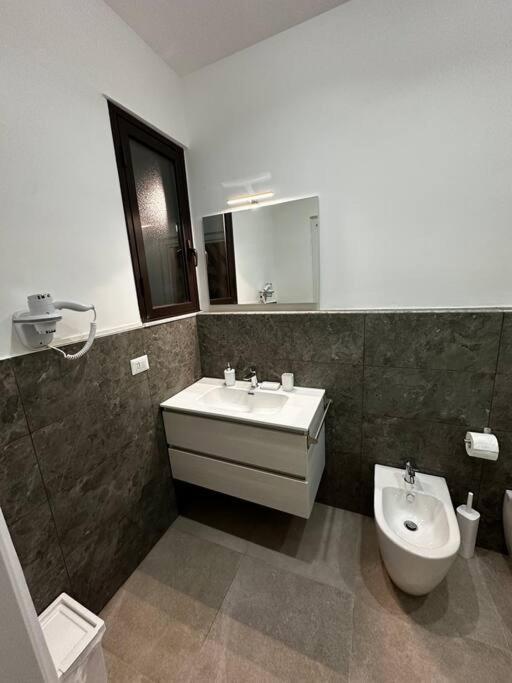 Casa Ginestra Di Palazzo Biondi Villa Giarre Bagian luar foto